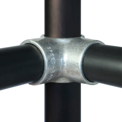 Doughty T194011E Corner with Through Tube Slimline